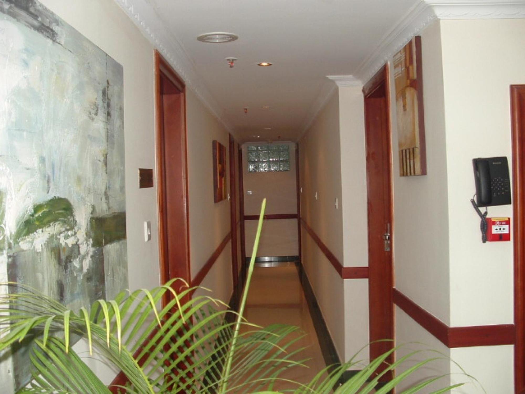 Hotel Nikko Towers Dar es Salaam Extérieur photo